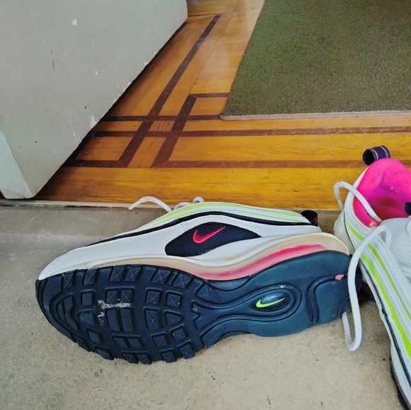 Air Max Jordan's - Picture 8 of 10